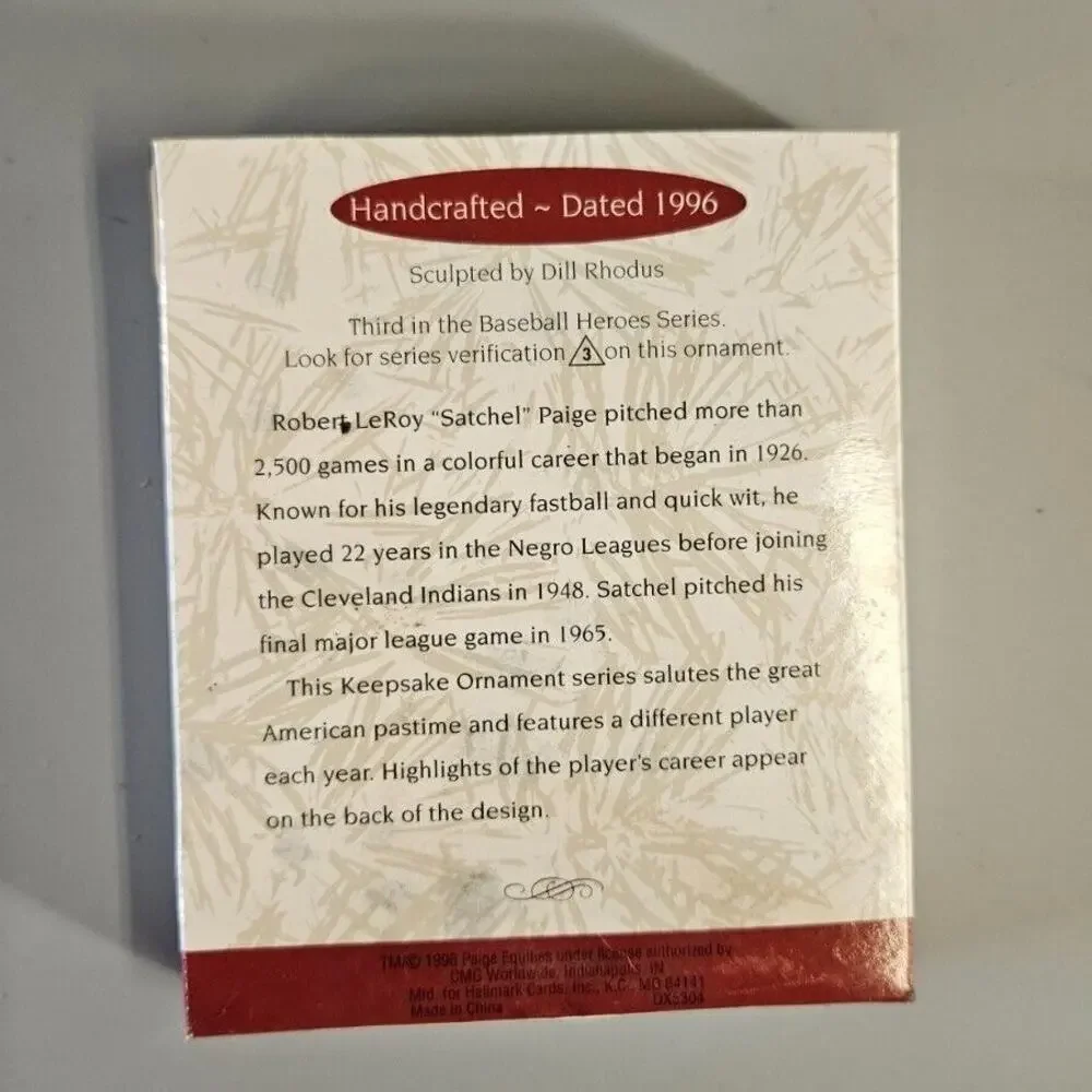 Vintage Satchel Paige Baseball Heroes1996 Hallmark Keepsake Ornament - New (D3)